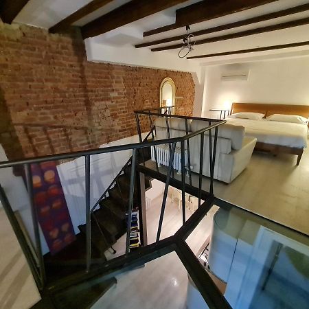 Appartement Isola - Ugo Bassi Charme Loft à Milan Extérieur photo