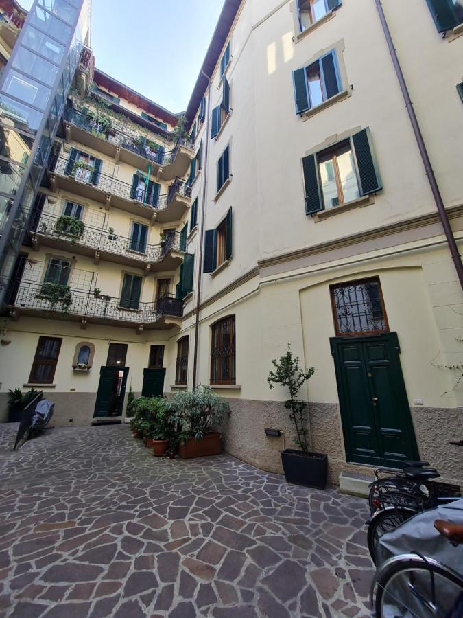 Appartement Isola - Ugo Bassi Charme Loft à Milan Extérieur photo
